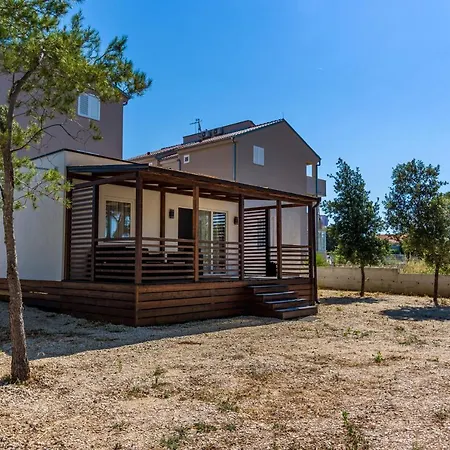 Mobile Summer Breeze Vakantiehuis Biograd Na Moru