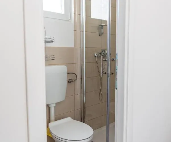 בית נופש Mobile Summer Breeze *